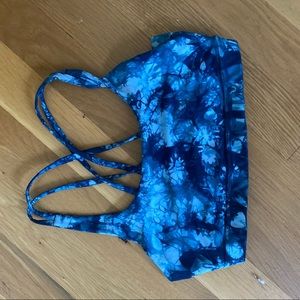 Lululemon energy bra